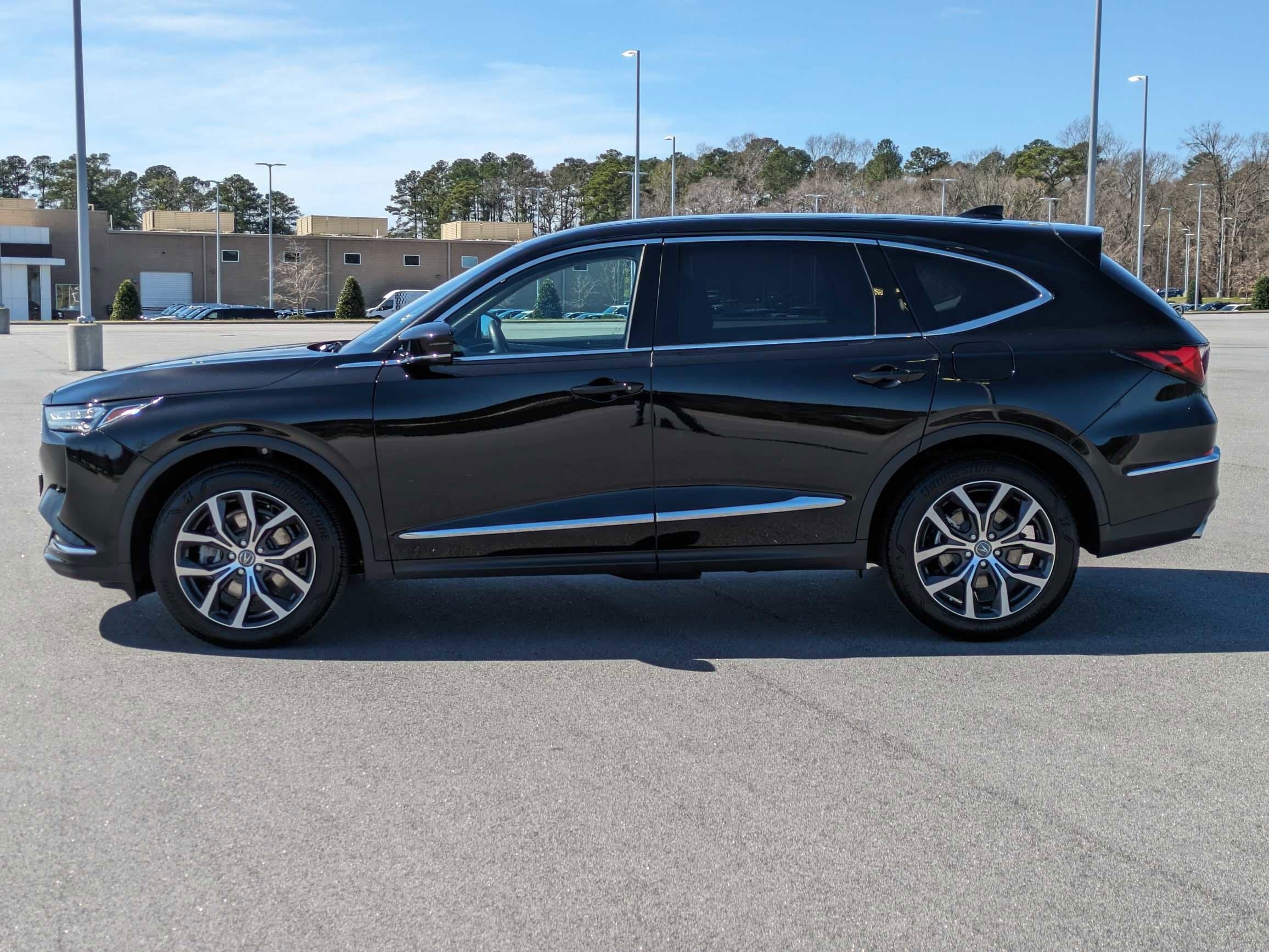 2023 Acura MDX FWD w/Technology Package